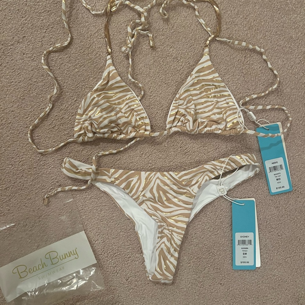 Beach Bunny Swimwear